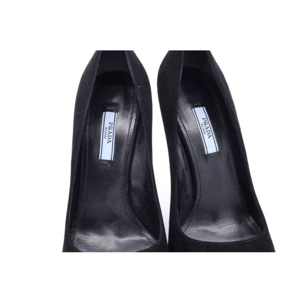 Prada High-Heel Pumps in Black Suede - Picture 12 of 12